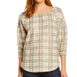 J.O.A. Metallic Textured Plaid Boucle Knit Zip Back Top in Cream &  Gold